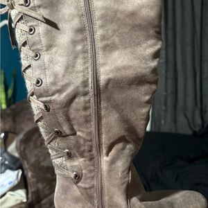 Brown Lace-Up Knee-High Boots